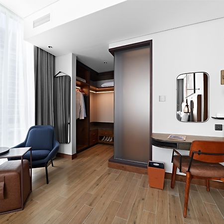 Revier Hotel - ドバイ エクステリア 写真