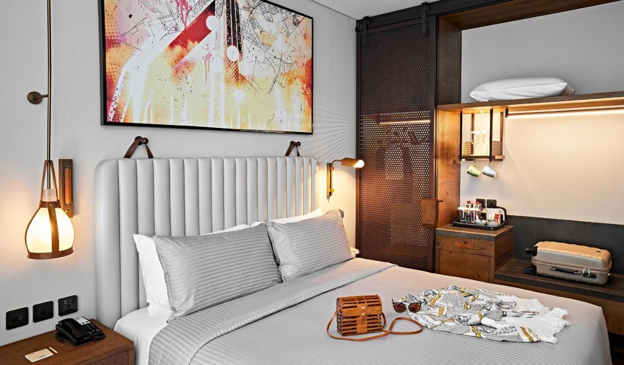 Revier Hotel - ドバイ エクステリア 写真